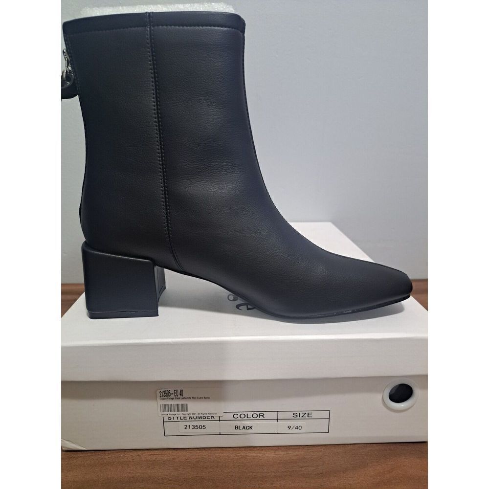 Unique Vintage Booties‎ Women's  Black Faux Leather 1960's Sintra Boots